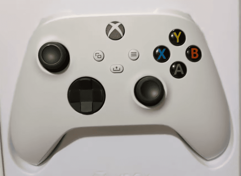 Xbox Wireless Controller white